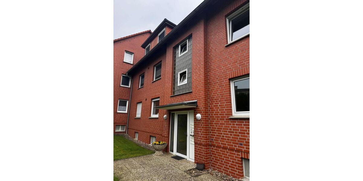 Erdgeschoßwohnung Rinteln - 4 Zimmer, 104 m&sup2;, 850&euro; | Angebot:26459710