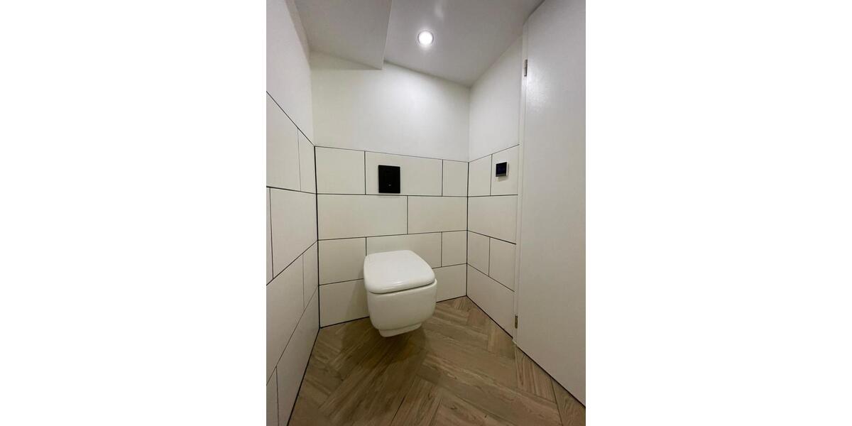 Einfamilienhaus Hammersbach - 6 Zimmer, 170 m&sup2;, 2.000&euro; | Angebot:24464239