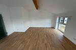 Dachgeschoßwohnung Kirchheim bei München - 3 Zimmer, 93 m&sup2;, 1.990&euro; | Angebot:24762321