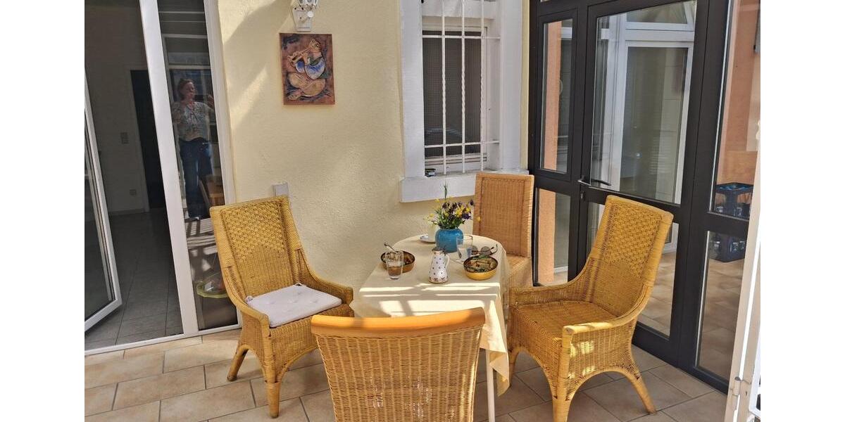 Wohnen auf Zeit Bruchsal - 2 Zimmer, 100 m&sup2;, 650&euro; | Angebot:26553437