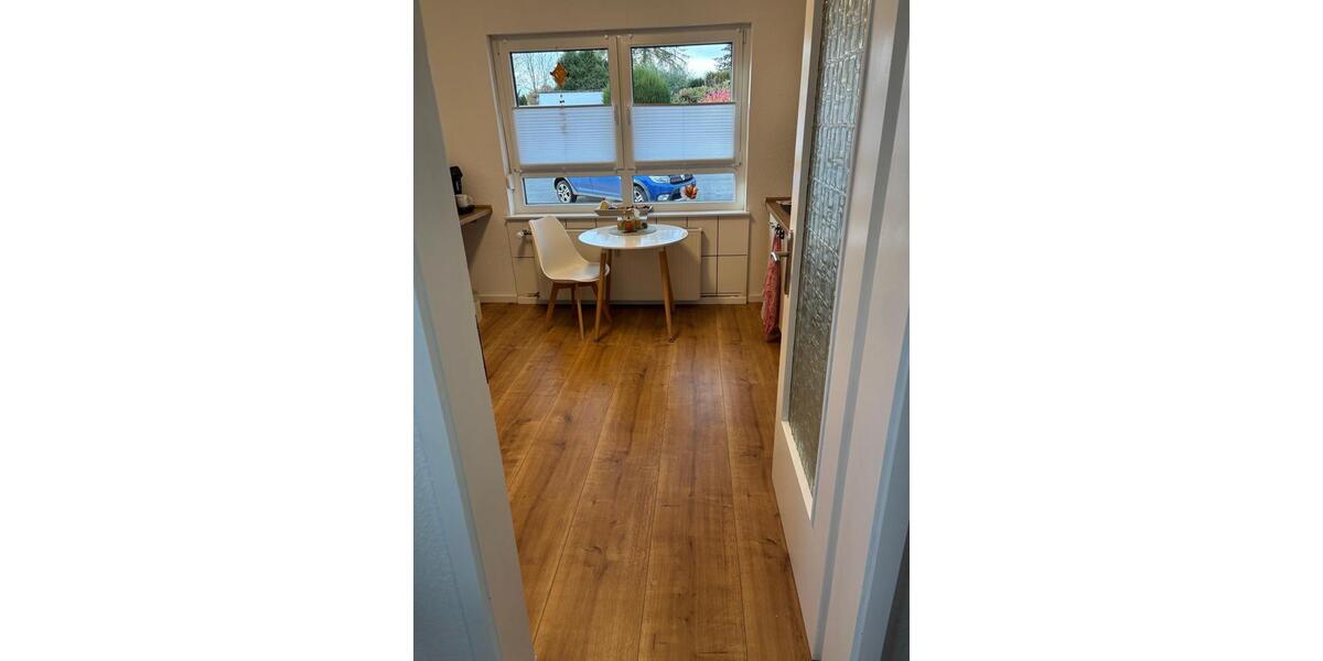 Erdgeschoßwohnung Bebra - 5 Zimmer, 120 m&sup2;, 1.000&euro; | Angebot:24837058