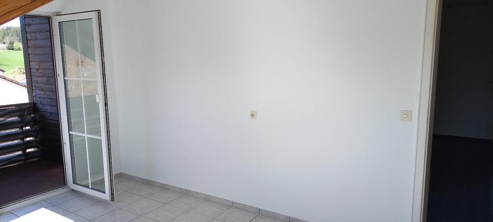 Dachgeschoßwohnung Bad Grönenbach - 3 Zimmer, 105 m&sup2;, 625&euro; | Angebot:26253684