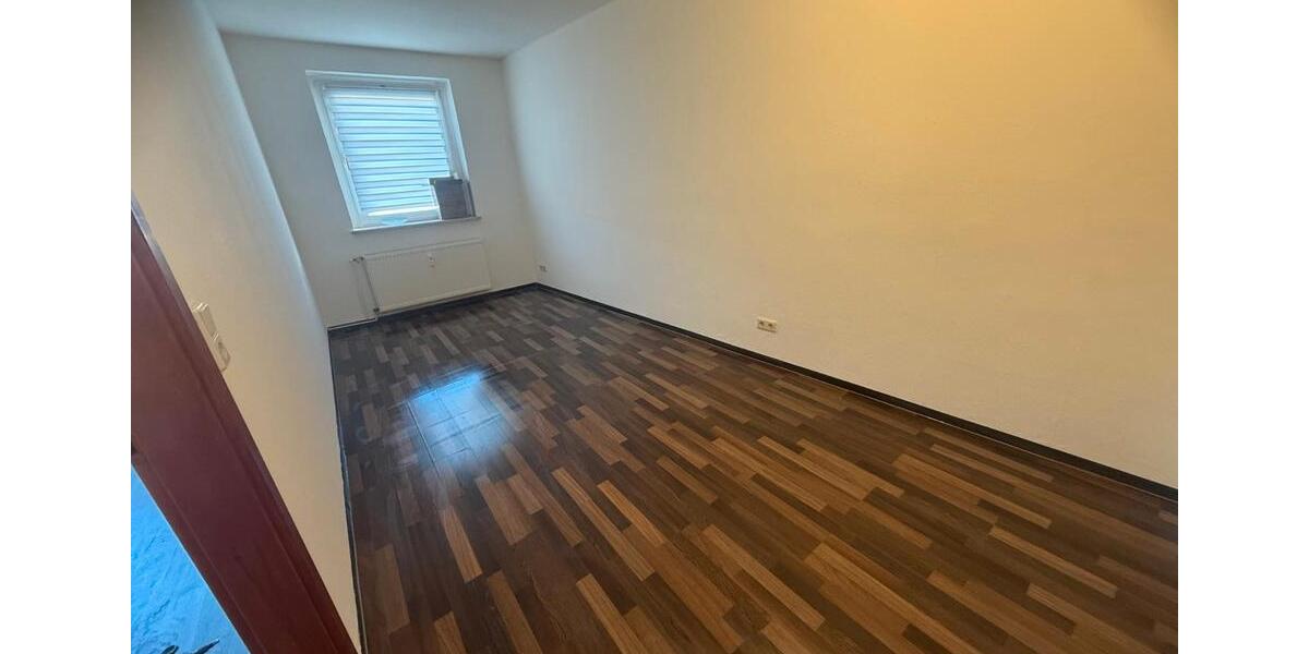 Etagenwohnung Allstedt - 2 Zimmer, 56 m&sup2;, 310&euro; | Angebot:26018184