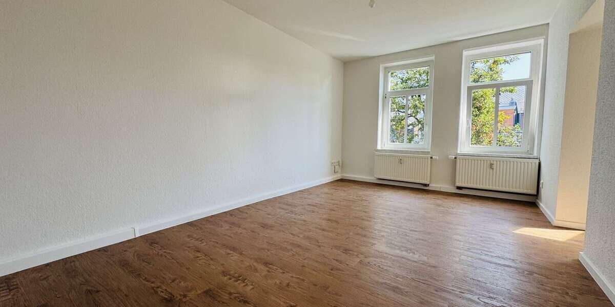 Etagenwohnung Hainichen - 3 Zimmer, 69 m&sup2;, 380&euro; | Angebot:26999875