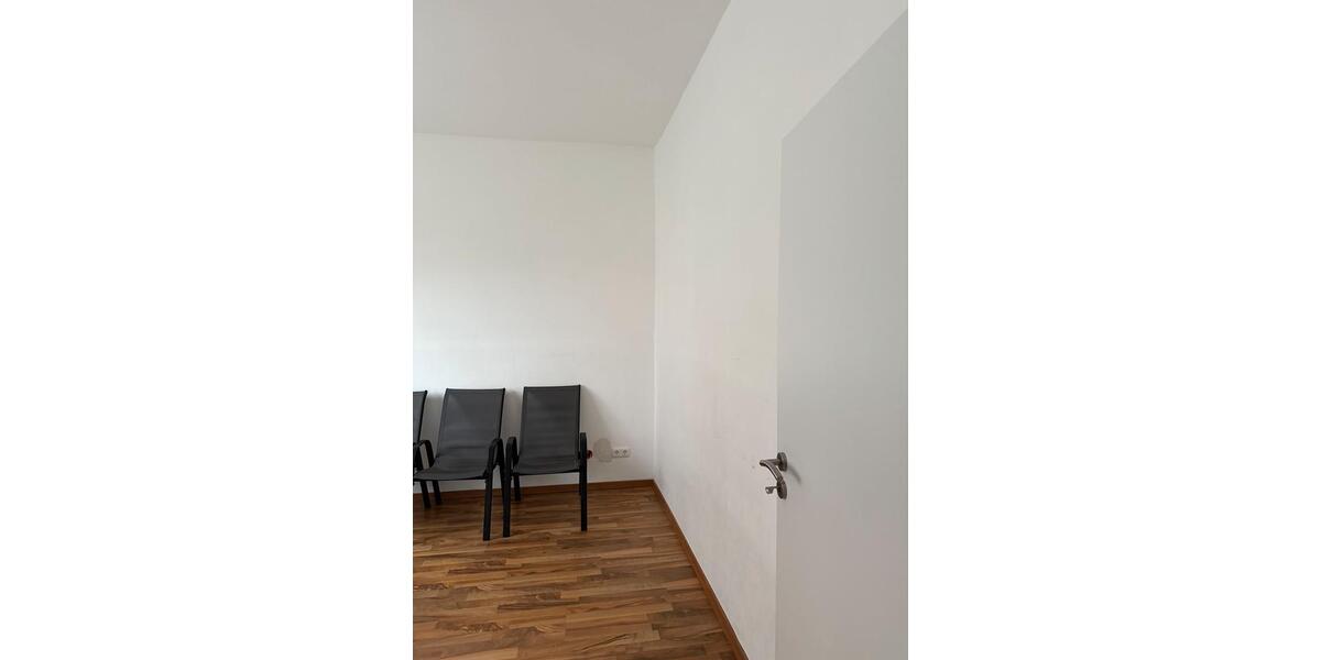 Erdgeschoßwohnung Delmenhorst - 2 Zimmer, 60 m&sup2;, 900&euro; | Angebot:25852176