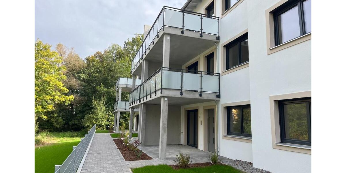 Freundliche 3-Zimmer-Wohnung mit großem Balkon inkl. Einbauküche, Tiefgarage und Außenstellplatz (Whg 08) 3 zimmer