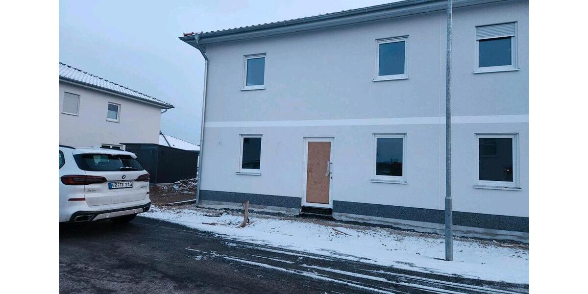 Doppelhaushälfte Wernigerode - 4 Zimmer, 119 m&sup2;, 1.200&euro; | Angebot:26490110