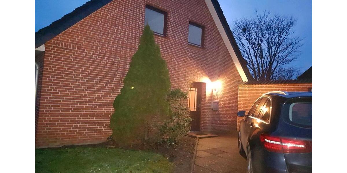 Etagenwohnung Husum - 2.5 Zimmer, 60 m&sup2;, 685&euro; | Angebot:25256182