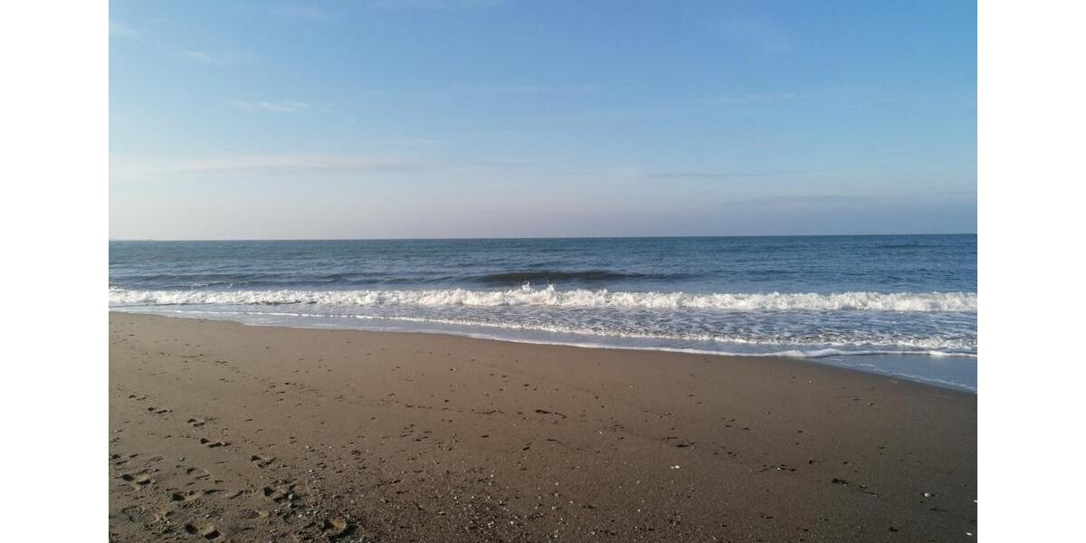 Kleine sonnige Wohnung am Meer ab Januar bis März zuvermieten.... 2 zimmer