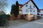 Attraktive 2-Zimmer-Wohnung mit Terrasse & Garten zimmer