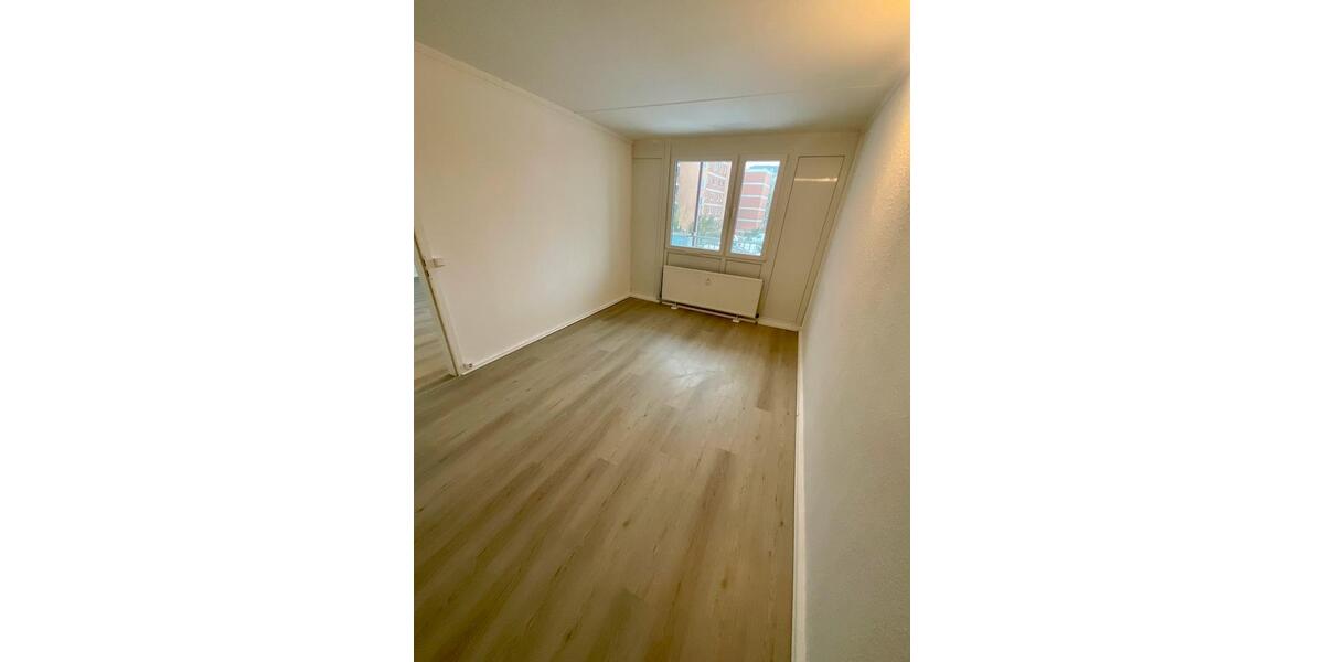 Etagenwohnung Celle - 2 Zimmer, 61 m&sup2;, 539&euro; | Angebot:25715021