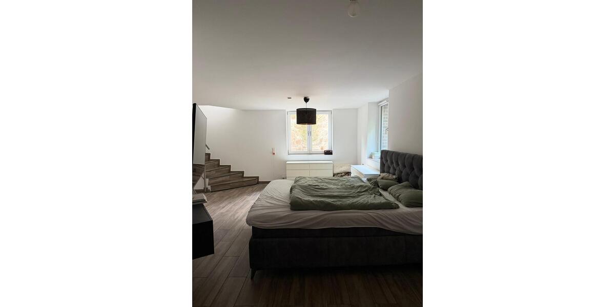 Etagenwohnung Wedel - 3 Zimmer, 93 m&sup2;, 1.300&euro; | Angebot:26672485
