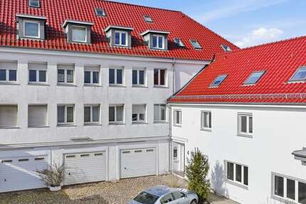 Wohnung Eutin - 2 Zimmer, 63 m&sup2;, 765&euro; | Angebot:27175386