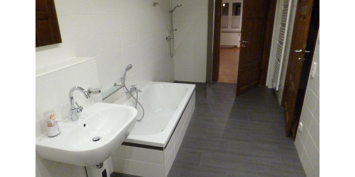 Erdgeschoßwohnung Torgau - 3 Zimmer, 90 m&sup2;, 520&euro; | Angebot:25931383