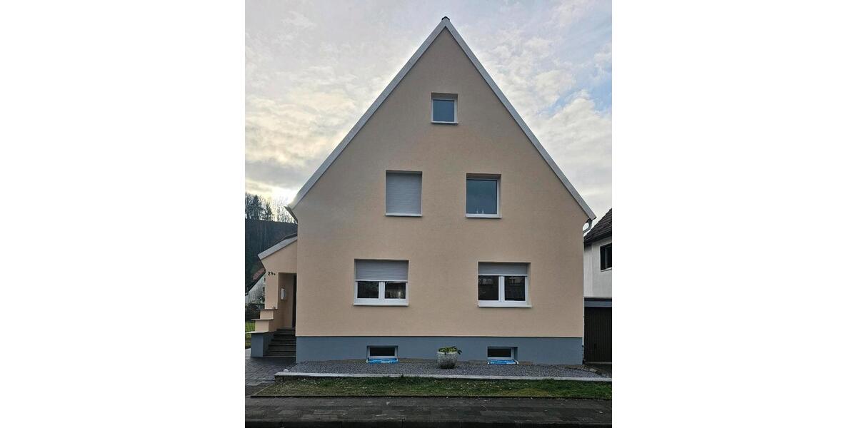 4 Zimmer Wohung Ab Sofort Neu Saniert Renoviert 4 zimmer