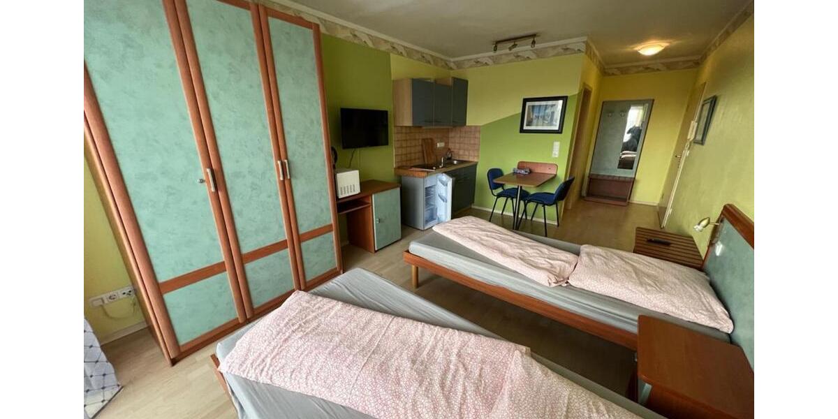 Wohnen auf Zeit Vaterstetten Baldham - 20 Zimmer, 16 m&sup2;, 900&euro; | Angebot:25871215