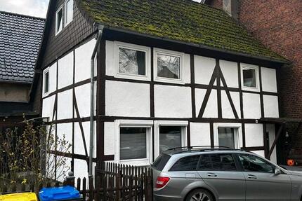 Fachwerkhaus Brakel-Hembsen zu vermieten 3 zimmer