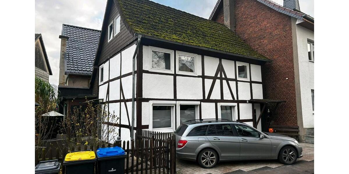 Fachwerkhaus Brakel-Hembsen zu vermieten 3 zimmer
