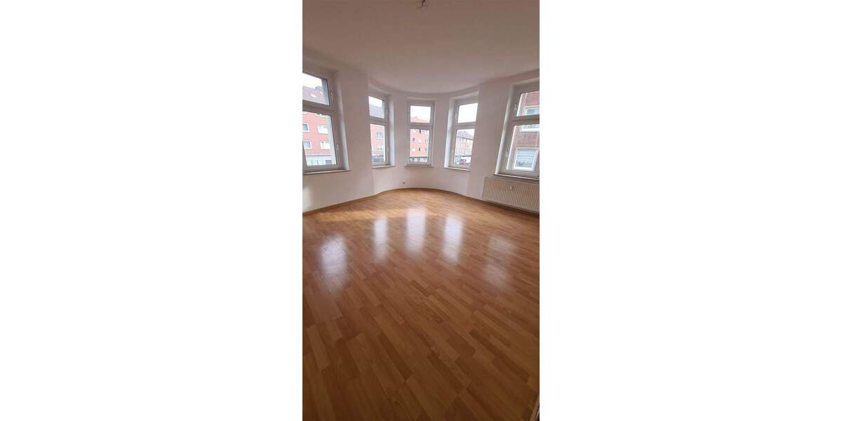 Etagenwohnung Gelsenkirchen Altstadt - 2 Zimmer, 67 m&sup2;, 380&euro; | Angebot:23980592