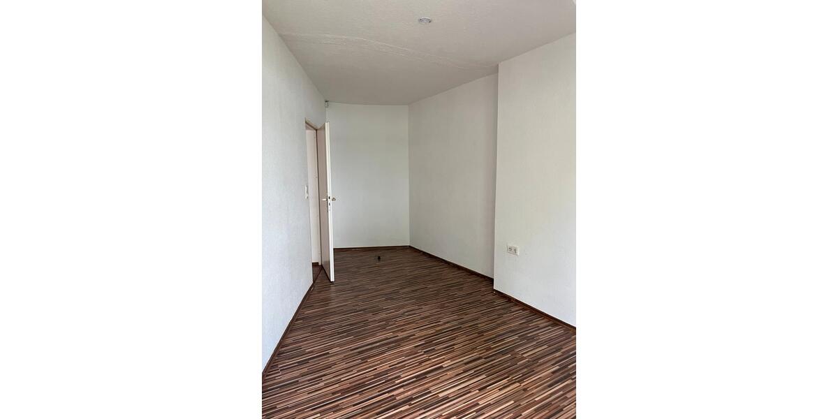 Erdgeschoßwohnung Werder (Havel) - 1 Zimmer, 100 m&sup2;, 1.800&euro; | Angebot:26683168