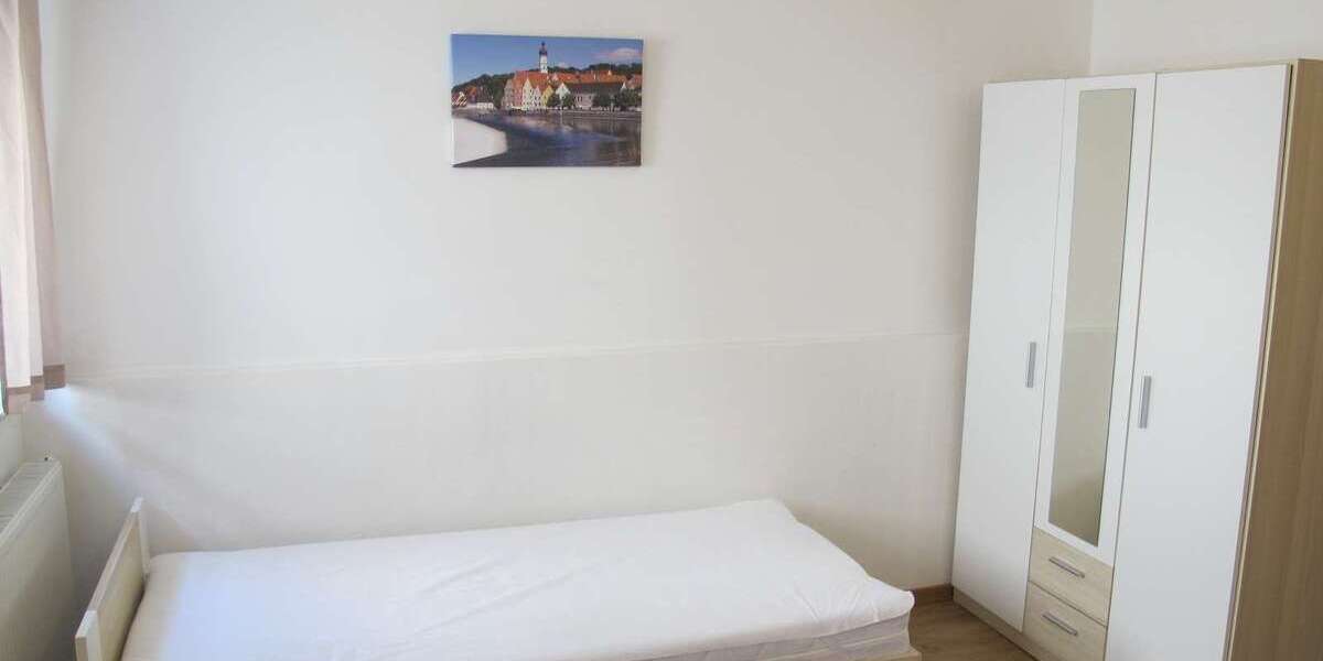 Zimmer Augsburg Pfersee - 1 Zimmer, 660&euro; | Angebot:18444233