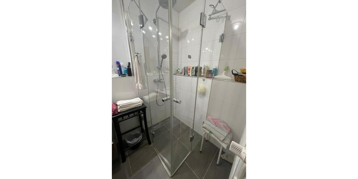 Erdgeschoßwohnung Erlangen Am Anger - 1 Zimmer, 15 m&sup2;, 300&euro; | Angebot:26697942