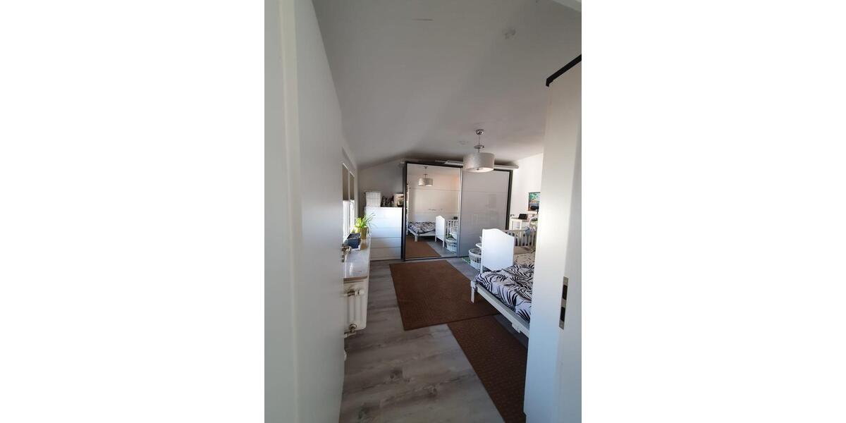 Dachgeschoßwohnung Hofheim am Taunus - 2 Zimmer, 70 m&sup2;, 870&euro; | Angebot:26284091