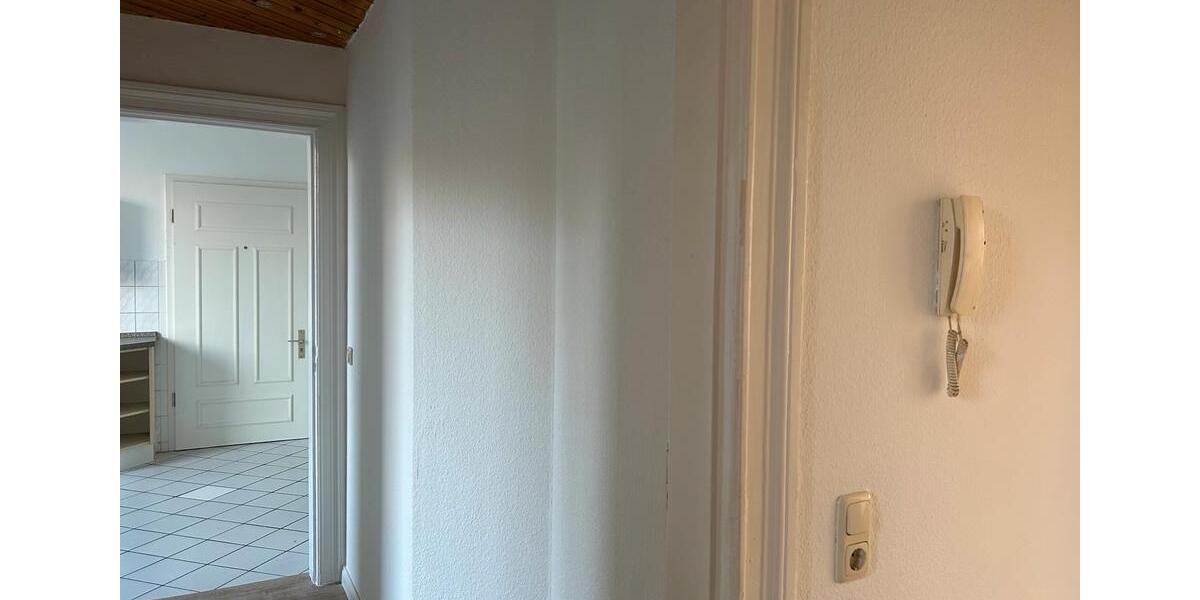 Erdgeschoßwohnung Altentreptow - 2 Zimmer, 63 m&sup2;, 390&euro; | Angebot:26383756