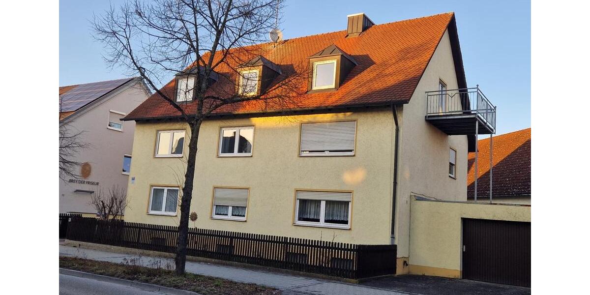 Dachgeschoßwohnung Neuburg an der Donau - 3 Zimmer, 85 m&sup2;, 935&euro; | Angebot:25271568