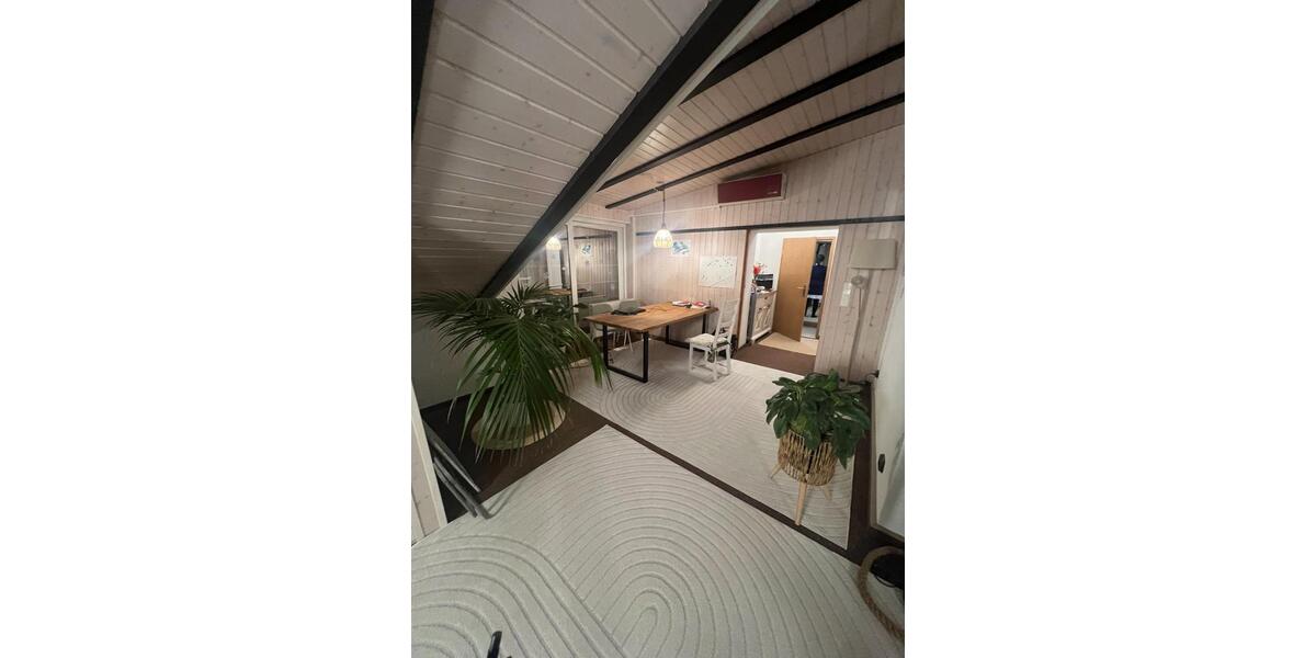 Helle 4-Zimmer Wohnung mit Balkon in Garbsen 4 zimmer