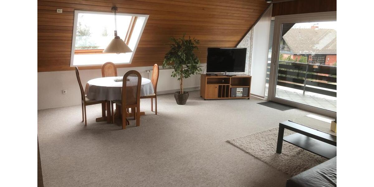 Dachgeschoßwohnung Wolfsburg Alt-Wolfsburg - 3 Zimmer, 125 m&sup2;, 990&euro; | Angebot:25343271