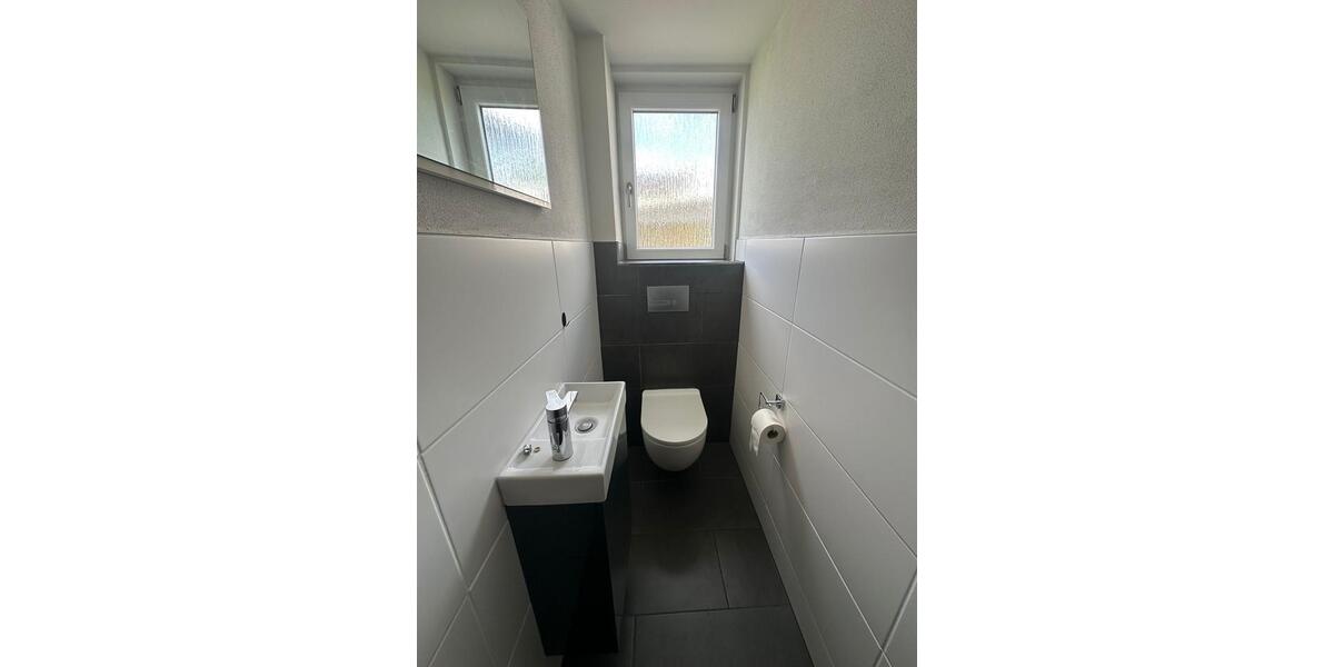 Etagenwohnung Albstadt Gemarkung Onstmettingen - 4 Zimmer, 140 m&sup2;, 1.100&euro; | Angebot:26691626