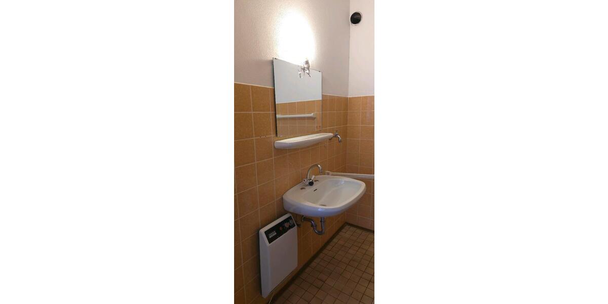Etagenwohnung Zell (Mosel) - 2 Zimmer, 50 m&sup2;, 500&euro; | Angebot:25639678
