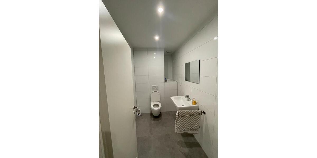 Wohnen auf Zeit Sindelfingen Sindelfingen (Stadt) - 1 Zimmer, 150 m&sup2;, 660&euro; | Angebot:26671211