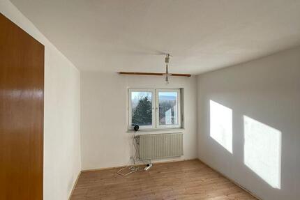 Wohnen auf Zeit Ebsdorfergrund - 1 Zimmer, 12 m&sup2;, 340&euro; | Angebot:25714290