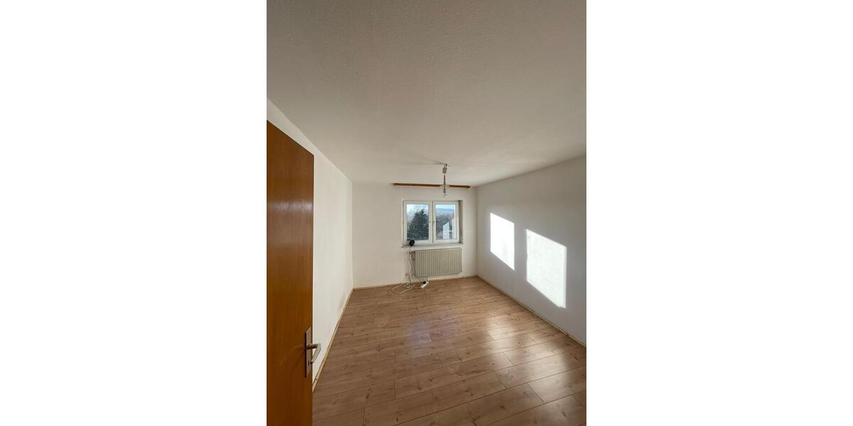 Wohnen auf Zeit Ebsdorfergrund - 1 Zimmer, 12 m&sup2;, 340&euro; | Angebot:25714290