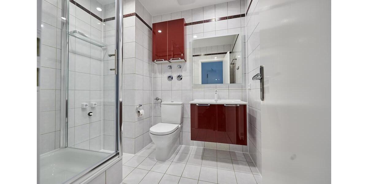 Dachgeschoßwohnung Straubing - 1.5 Zimmer, 50 m&sup2;, 605&euro; | Angebot:26662082