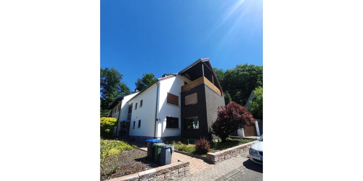 2-ZKB Mietwohnung mit Dachterrasse in ruhiger Lage 