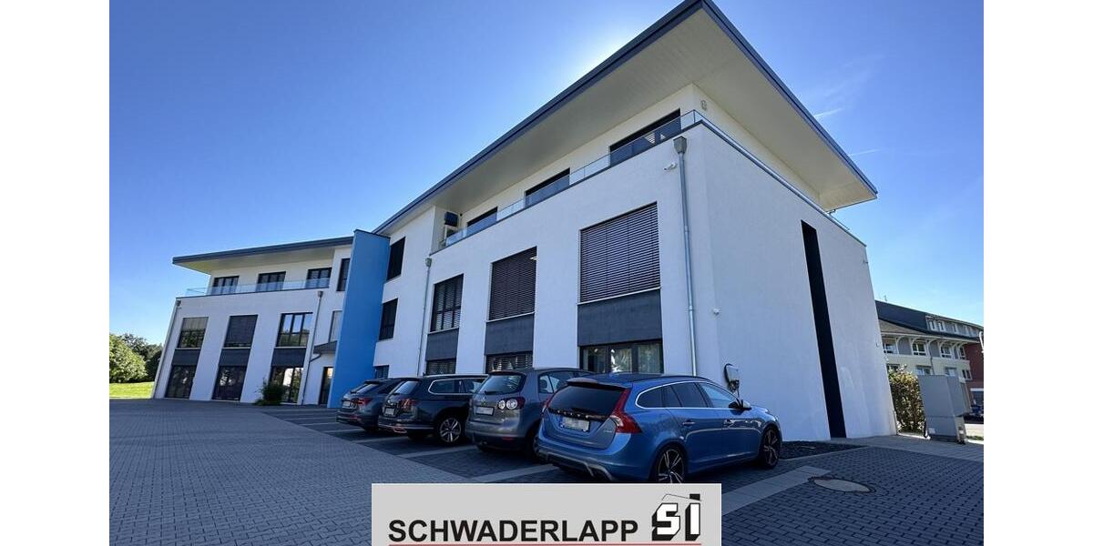 Hochmoderne Penthouse-Bürofläche mit idealer Anbindung zimmer