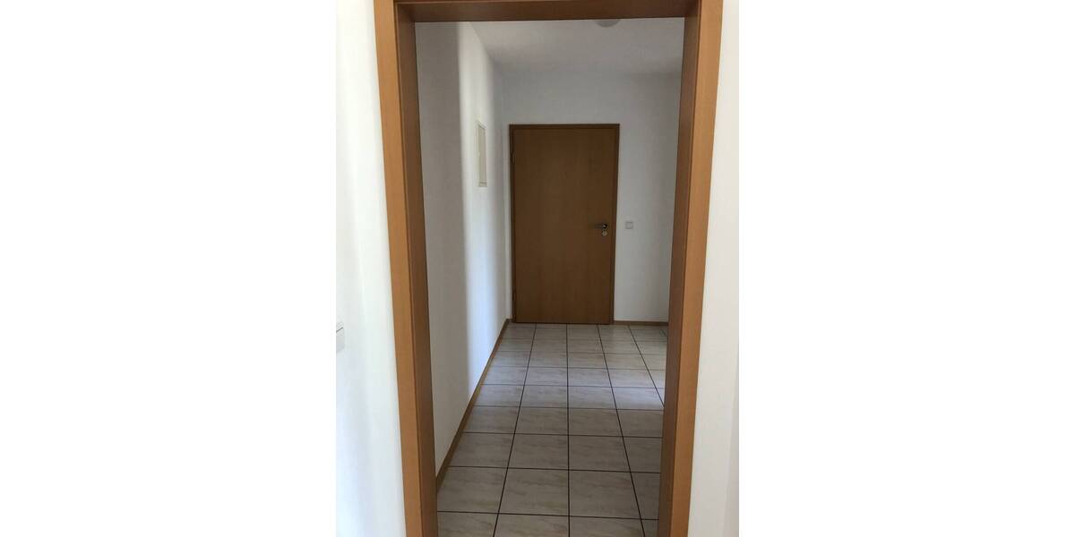 Etagenwohnung Deggendorf - 3 Zimmer, 81 m&sup2;, 850&euro; | Angebot:26474811