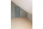 Dachgeschoßwohnung Windeck - 3 Zimmer, 85 m&sup2;, 980&euro; | Angebot:26044654