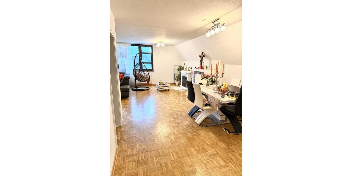 Etagenwohnung Bad Salzuflen - 3 Zimmer, 99 m&sup2;, 950&euro; | Angebot:26704239