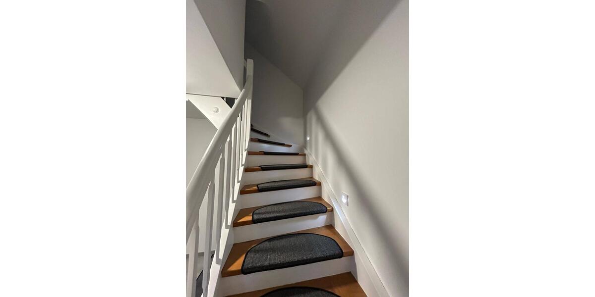 Dachgeschoßwohnung Haßmersheim - 3 Zimmer, 74 m&sup2;, 750&euro; | Angebot:26690356