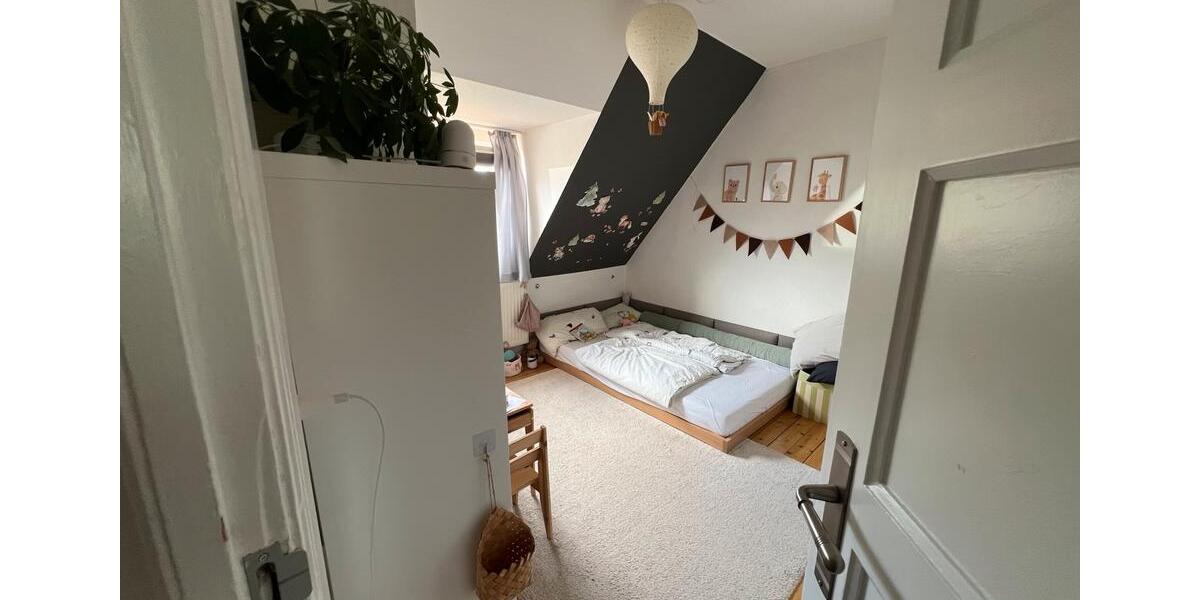 Wohnen auf Zeit Bremen Schwachhausen - 4 Zimmer, 100 m&sup2;, 1.300&euro; | Angebot:26701578