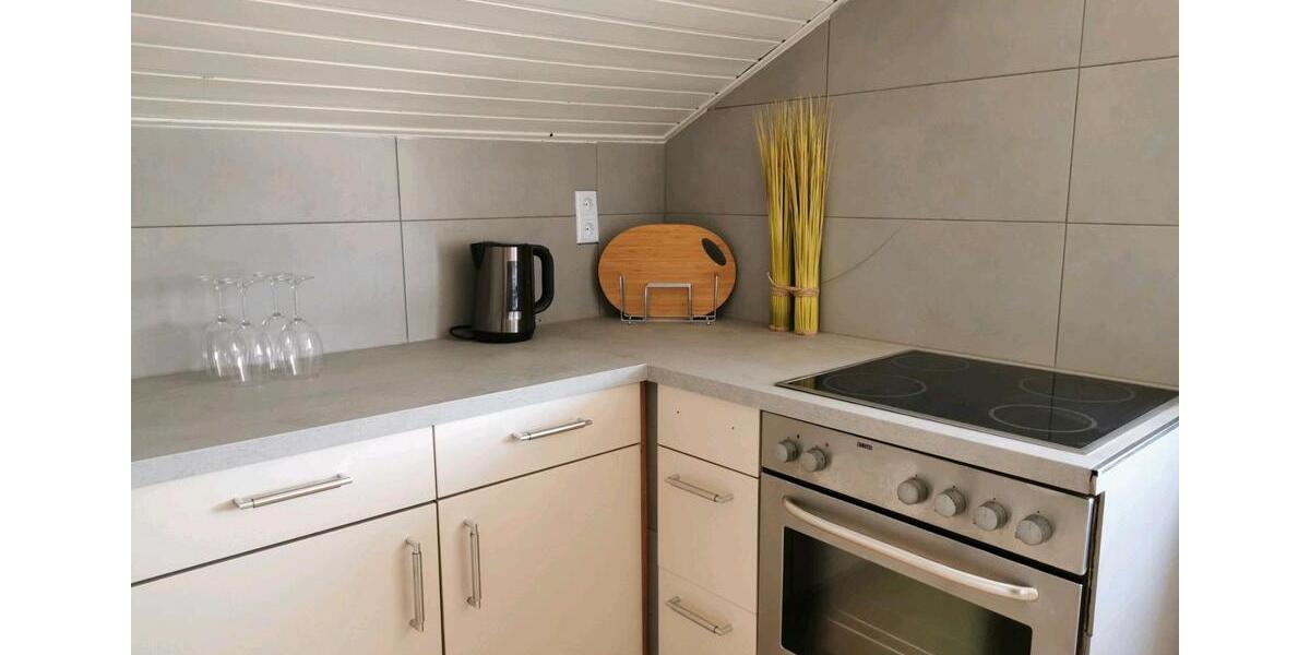 Dachgeschoßwohnung Rotthalmünster - 2 Zimmer, 50 m&sup2;, 780&euro; | Angebot:26029610