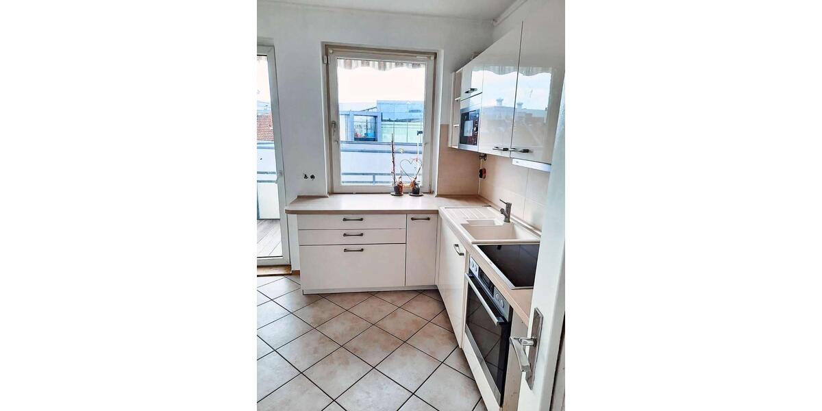 Etagenwohnung Hildesheim - 4 Zimmer, 120 m&sup2;, 960&euro; | Angebot:25904595