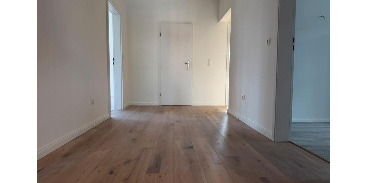 Etagenwohnung Itzehoe - 3 Zimmer, 92 m&sup2;, 1.450&euro; | Angebot:25021986