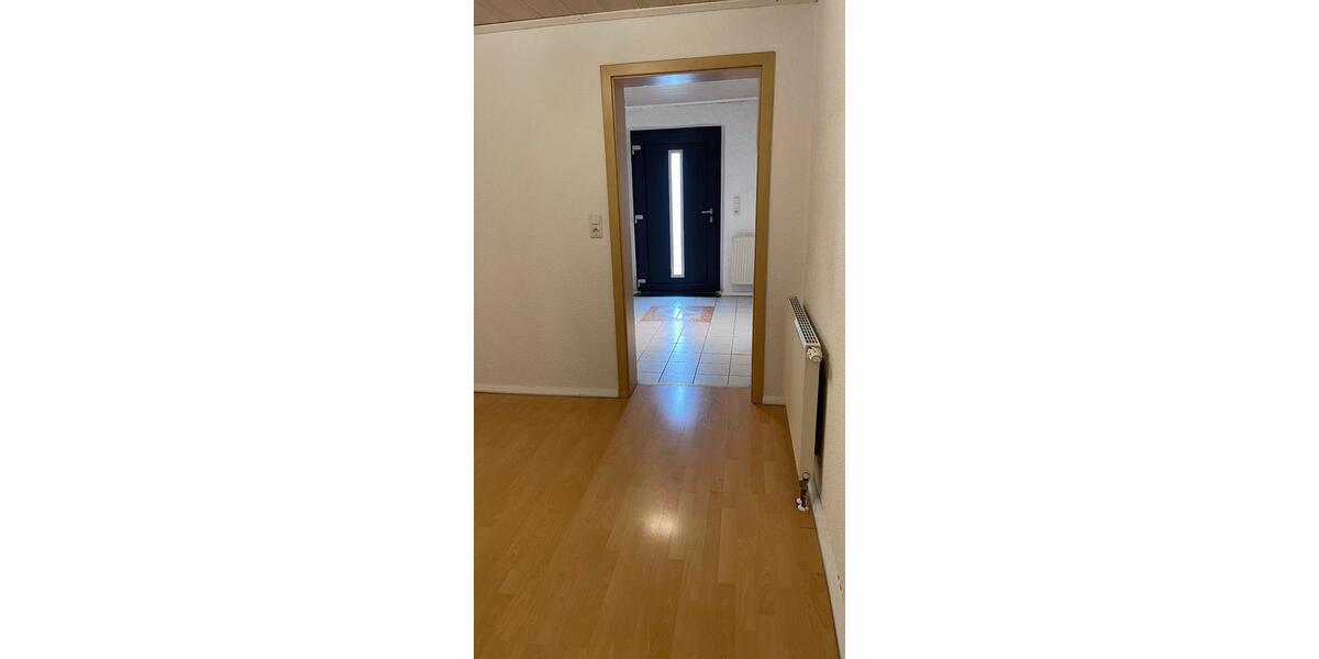 Erdgeschoßwohnung Thurnau - 2.5 Zimmer, 88 m&sup2;, 590&euro; | Angebot:26679183