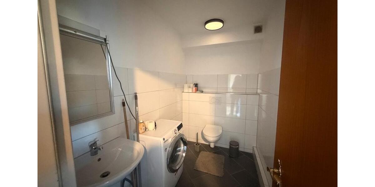 Erdgeschoßwohnung Lübeck Sankt Lorenz Nord - 5 Zimmer, 110 m&sup2;, 2.300&euro; | Angebot:25437021