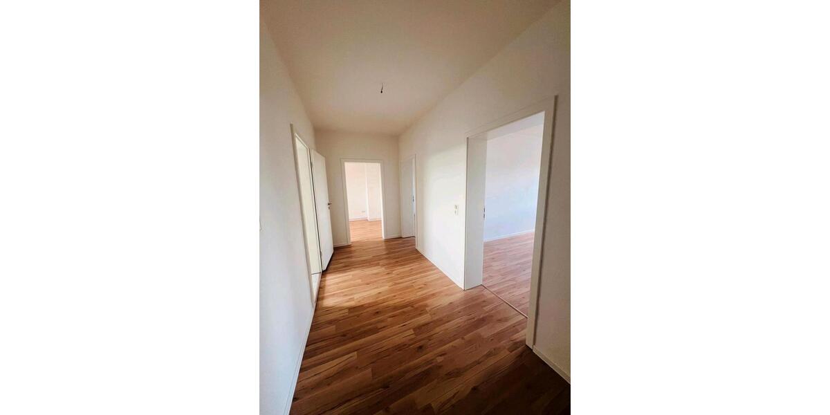 Etagenwohnung Bennewitz - 3 Zimmer, 67 m&sup2;, 700&euro; | Angebot:26343879